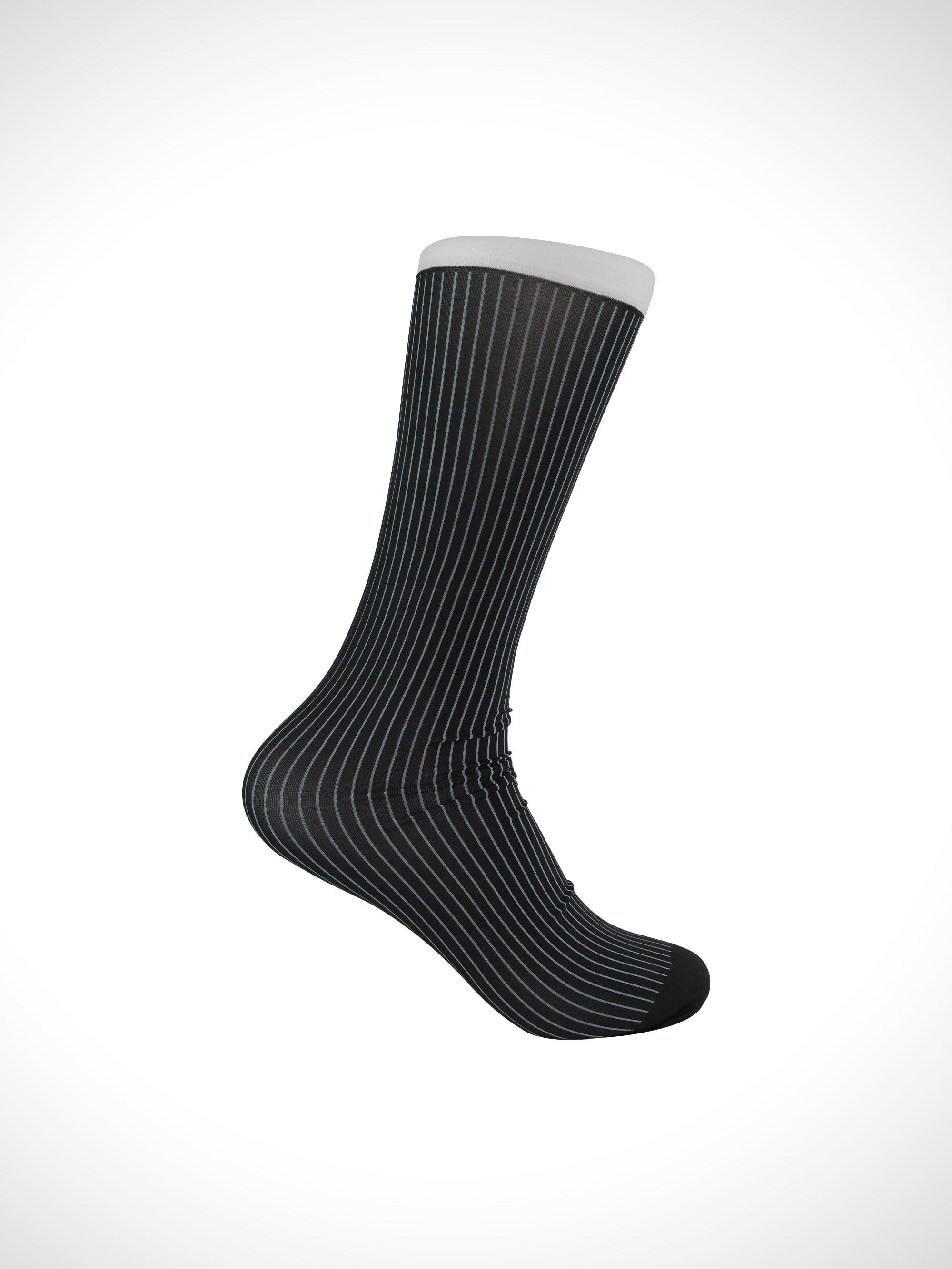 Striped Velvet Knee-High Socks for Men – Bold Contrast with Luxurious Warmth