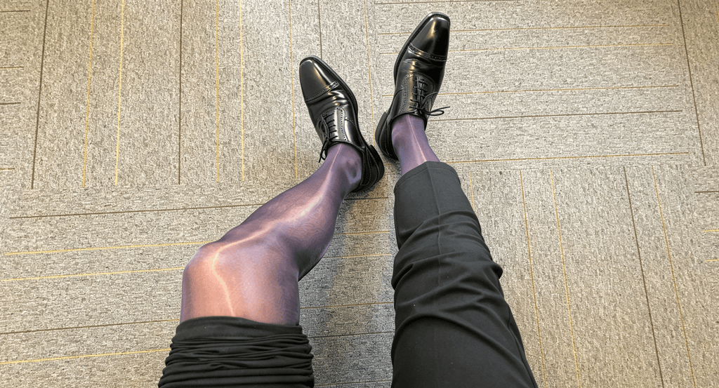 Cream - Gloss Ultra Stretch Men’s Pantyhose – 8D Silky Sheen with Powerful Flexibility - SHÉR